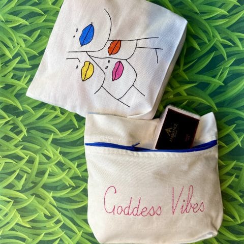 lips pouch goddess vibes - embroidery beauty bags