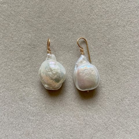 ancienne ambiance - claire van holthe baroque pearl earrings front