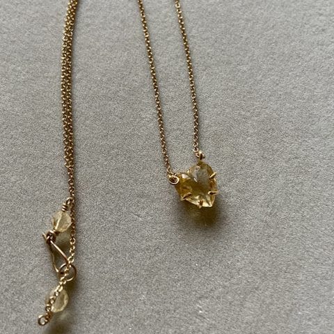 claire van holthe citrine heart pendant 18k gold setting - necklace 9k gold chain - heart necklace -ancienne ambiance