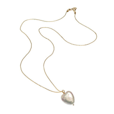pearl heart pendant necklace - ancienne ambiance - claire van holthe heart pendant on gold chain necklace