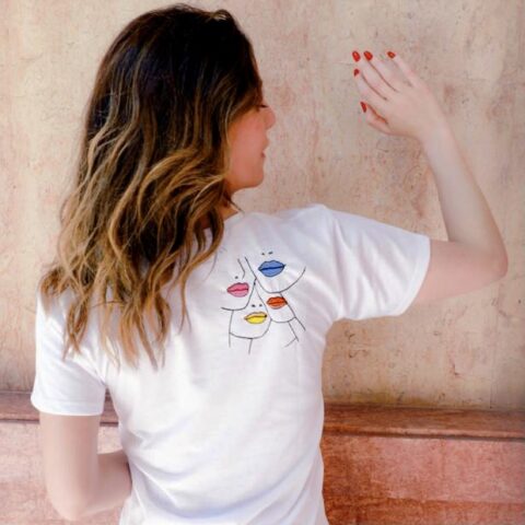 melissa wear your heart - ancienne ambiance - too glam to give a damn - lips embroidery t-shirt back view