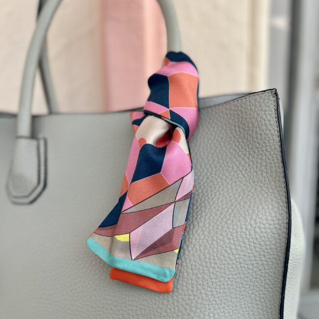 Hera twilly silk scarf IRL sq 6